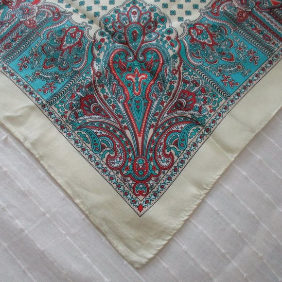 Teal, light yellow & red paisley scarf - Picture 3 of 7